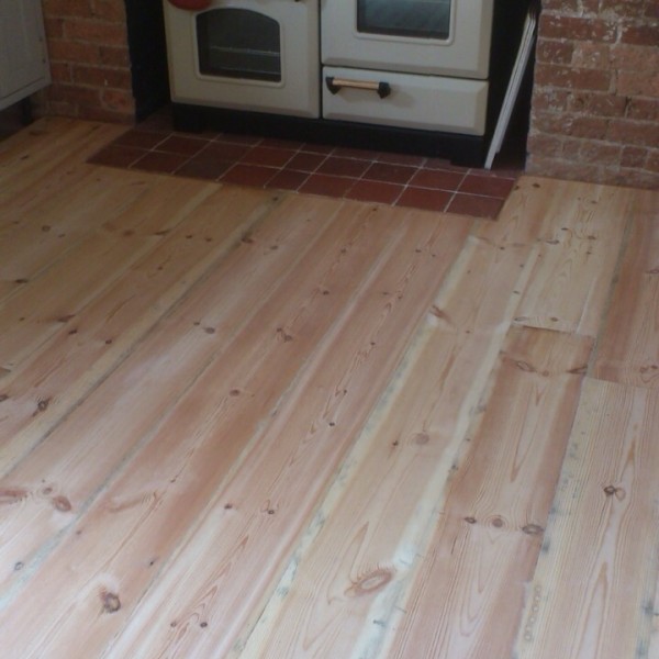 Academy Wood Flooring - Farmhouse Kitchen - Reclaimed Pine