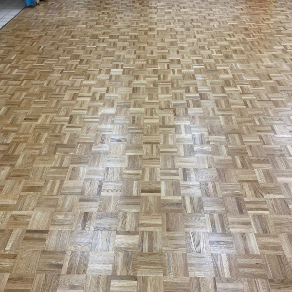 Madginford School Maidstone Oak mosaic Fingerblock Parquet Installation 3