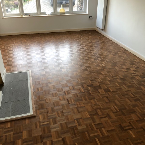 SAND AND SEAL TEAK MOSAIC FINGER BLOCK PARQUET 